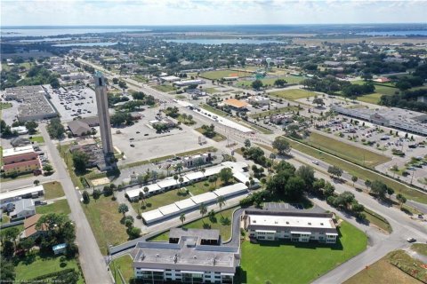 Propiedad comercial en venta en Lake Placid, Florida, 1277.96 m2 № 2130765 - foto 26