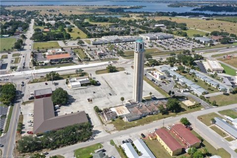 Propiedad comercial en venta en Lake Placid, Florida, 1277.96 m2 № 2130765 - foto 9