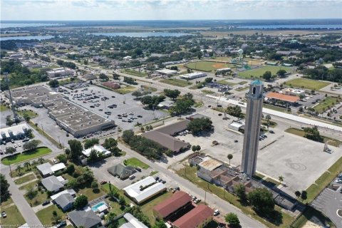 Propiedad comercial en venta en Lake Placid, Florida, 1277.96 m2 № 2130765 - foto 16