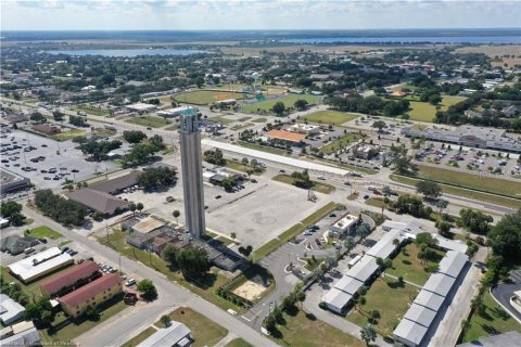 Propiedad comercial en venta en Lake Placid, Florida, 1277.96 m2 № 2130765 - foto 19