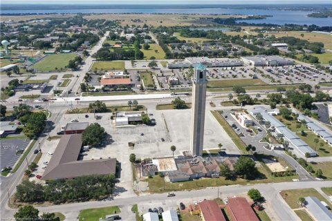 Propiedad comercial en venta en Lake Placid, Florida, 1277.96 m2 № 2130765 - foto 10