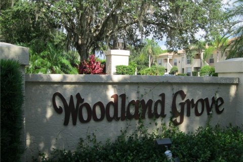 Condominio en alquiler en Sarasota, Florida, 2 dormitorios, 109.81 m2 № 212653 - foto 2