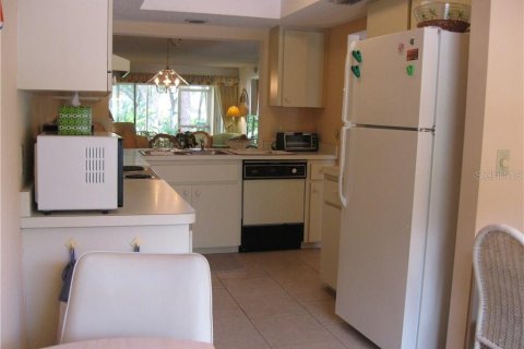 Condominio en alquiler en Sarasota, Florida, 2 dormitorios, 109.81 m2 № 212653 - foto 7