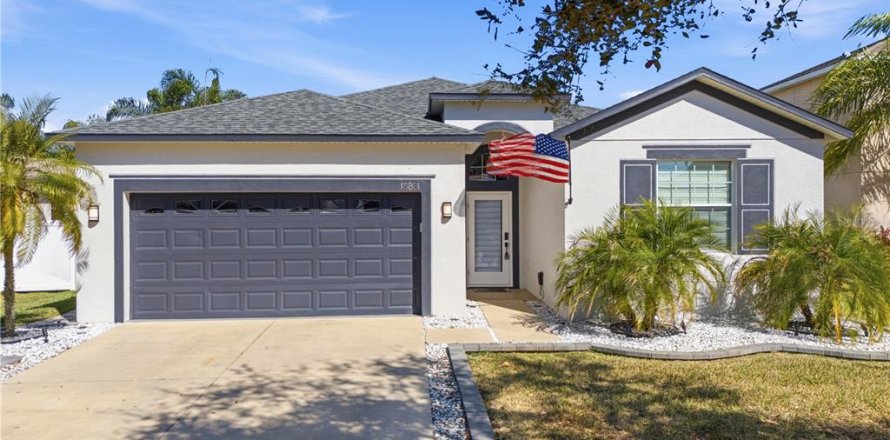 Villa ou maison à Riverview, Floride 4 chambres, 186.36 m2 № 2143643