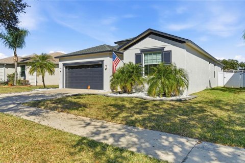 Villa ou maison à vendre à Riverview, Floride: 4 chambres, 186.36 m2 № 2143643 - photo 3