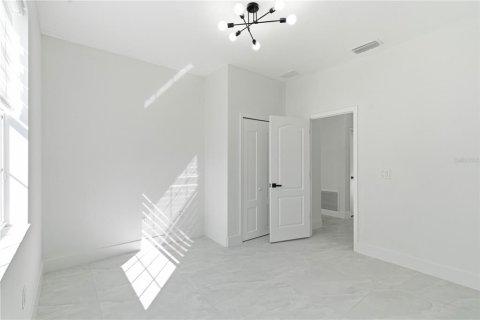 Villa ou maison à vendre à Riverview, Floride: 4 chambres, 186.36 m2 № 2143643 - photo 11