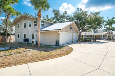 Casa en venta en Englewood, Florida, 6 dormitorios, 649.48 m2 № 2202573 - foto 9