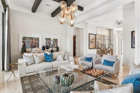 Casa en venta en Orlando, Florida, 5 dormitorios, 906.45 m2 № 2096934 - foto 8
