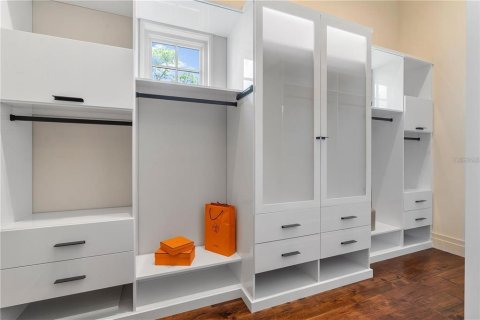 Casa en venta en Orlando, Florida, 5 dormitorios, 906.45 m2 № 2096934 - foto 23