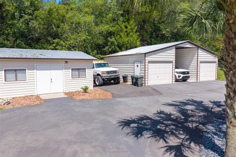 House in Inverness, Florida 4 bedrooms, 251.3 sq.m. № 1801986 - photo 30