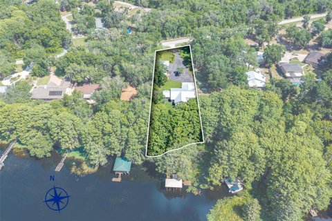 House in Inverness, Florida 4 bedrooms, 251.3 sq.m. № 1801986 - photo 2