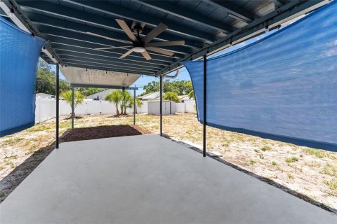 Villa ou maison à vendre à Saint Petersburg, Floride: 2 chambres, 86.03 m2 № 1778261 - photo 24