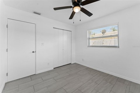 Villa ou maison à vendre à Saint Petersburg, Floride: 2 chambres, 86.03 m2 № 1778261 - photo 20