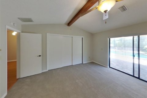 House in Spring Hill, Florida 3 bedrooms, 190.82 sq.m. № 1911922 - photo 8