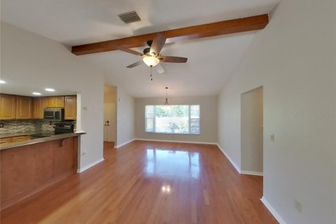 House in Spring Hill, Florida 3 bedrooms, 190.82 sq.m. № 1911922 - photo 2