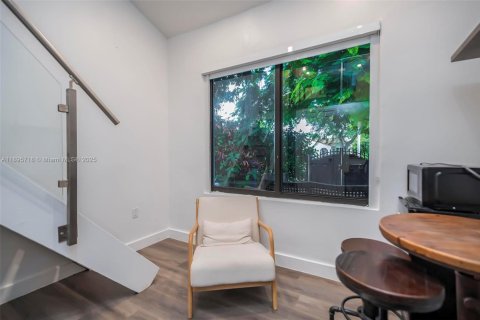 Снять в аренду квартиру в Майами, Флорида 1 спальня, № 2014405 - фото 4