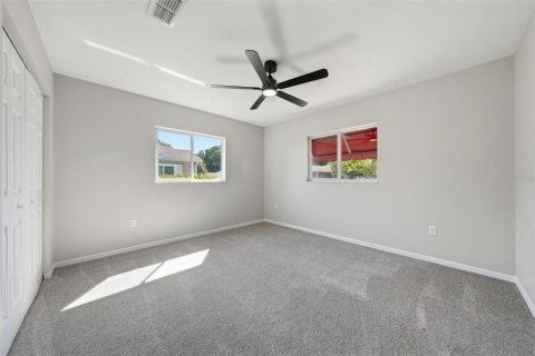 House in Dunnellon, Florida 3 bedrooms, 143.07 sq.m. № 2390945 - photo 25