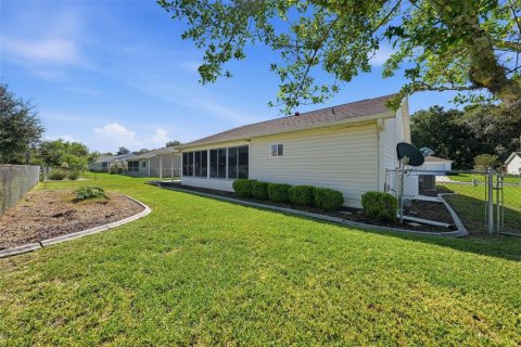House in Dunnellon, Florida 3 bedrooms, 143.07 sq.m. № 2390945 - photo 7