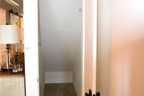 Townhouse in Doral, Florida 2 bedrooms, 129.32 sq.m. № 2003755 - photo 10