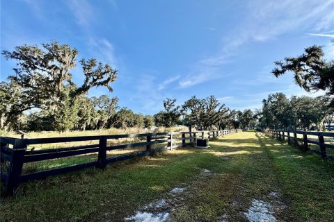 Commercial property in Plant City, Florida 92.53 sq.m. № 2103990 - photo 2