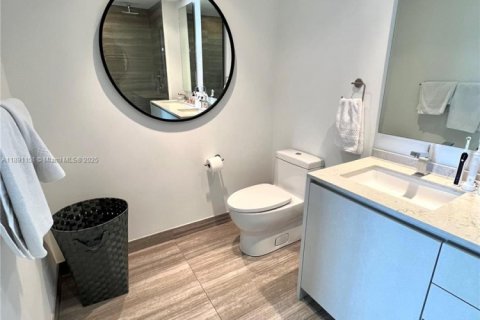 Copropriété à louer à Miami, Floride: 3 chambres, 165.18 m2 № 1944812 - photo 15