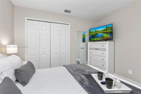 House in Davenport, Florida 4 bedrooms № 2244251 - photo 30