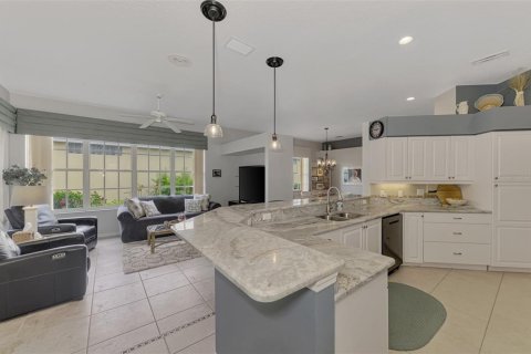 House in Venice, Florida 3 bedrooms, 216.37 sq.m. № 1524632 - photo 29