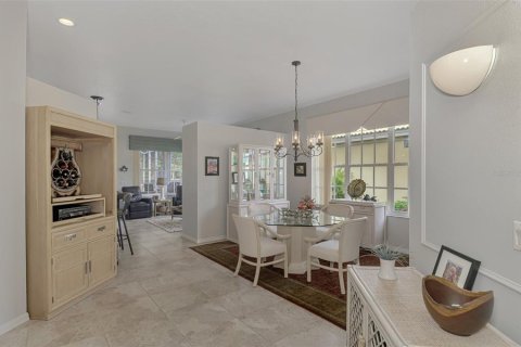 House in Venice, Florida 3 bedrooms, 216.37 sq.m. № 1524632 - photo 14