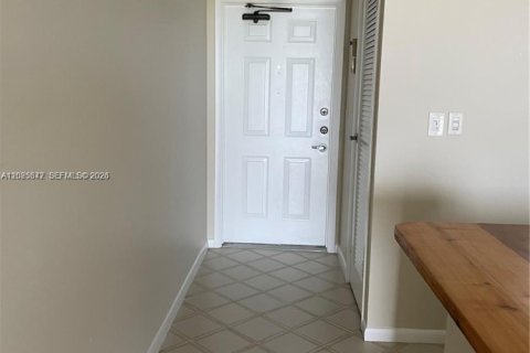 Copropriété à louer à Davie, Floride: 2 chambres, 99.41 m2 № 2084591 - photo 6