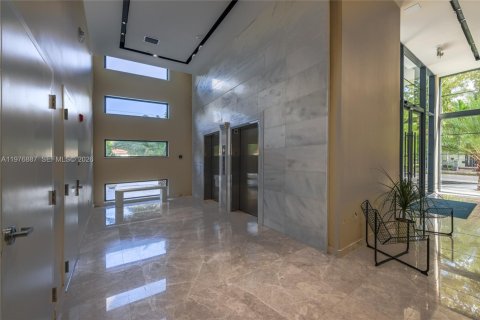 Apartment in North Miami, Florida 2 bedrooms, 89.19 sq.m. № 2040889 - photo 22