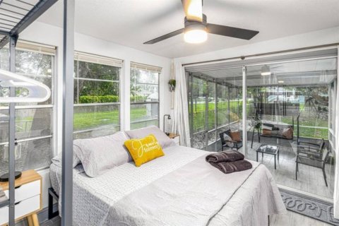 House in Orlando, Florida 3 bedrooms, 94.11 sq.m. № 1857923 - photo 10