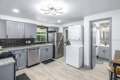House in Orlando, Florida 3 bedrooms, 94.11 sq.m. № 1857923 - photo 8