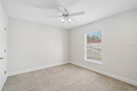 Touwnhouse à louer à Tampa, Floride: 3 chambres, 155.52 m2 № 2148499 - photo 21