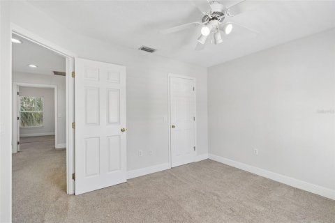 Touwnhouse à louer à Tampa, Floride: 3 chambres, 155.52 m2 № 2148499 - photo 22