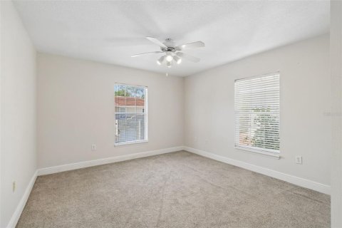 Touwnhouse à louer à Tampa, Floride: 3 chambres, 155.52 m2 № 2148499 - photo 24