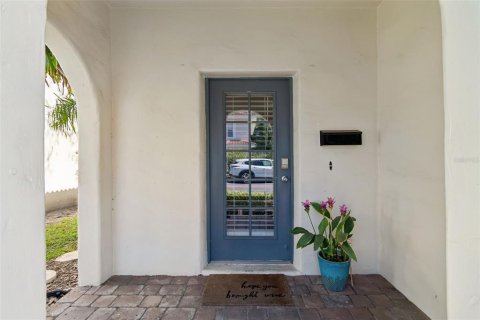 Touwnhouse à louer à Tampa, Floride: 3 chambres, 155.52 m2 № 2148499 - photo 2