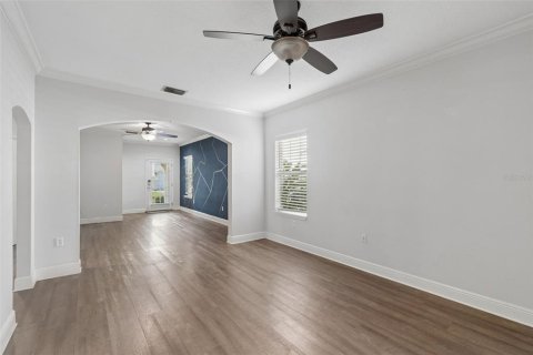 Touwnhouse à louer à Tampa, Floride: 3 chambres, 155.52 m2 № 2148499 - photo 8