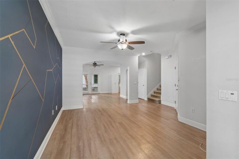 Touwnhouse à louer à Tampa, Floride: 3 chambres, 155.52 m2 № 2148499 - photo 5