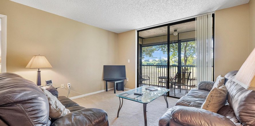 Condominio en Lauderhill, Florida, 2 dormitorios  № 2241532