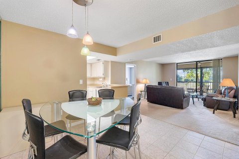 Condominio en venta en Lauderhill, Florida, 2 dormitorios, 100.8 m2 № 2241532 - foto 5