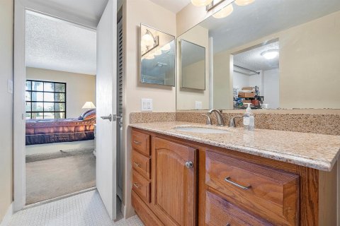 Condominio en venta en Lauderhill, Florida, 2 dormitorios, 100.8 m2 № 2241532 - foto 21