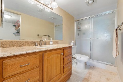 Condominio en venta en Lauderhill, Florida, 2 dormitorios, 100.8 m2 № 2241532 - foto 20