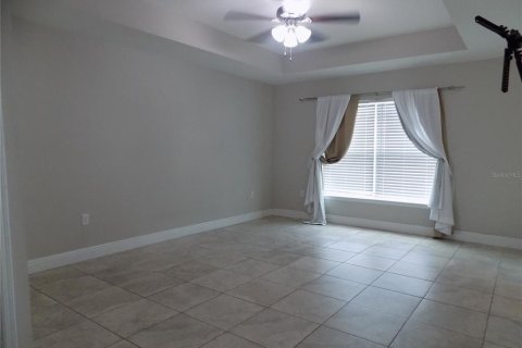 Casa en alquiler en Kissimmee, Florida, 4 dormitorios, 185.71 m2 № 1908622 - foto 14
