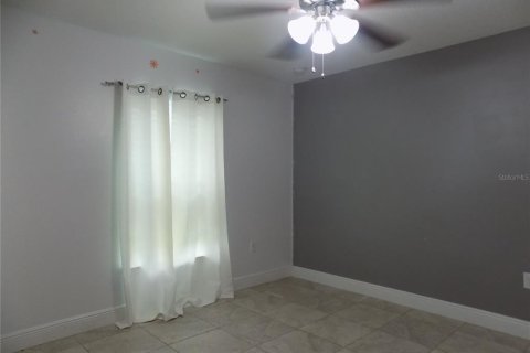 Casa en alquiler en Kissimmee, Florida, 4 dormitorios, 185.71 m2 № 1908622 - foto 23