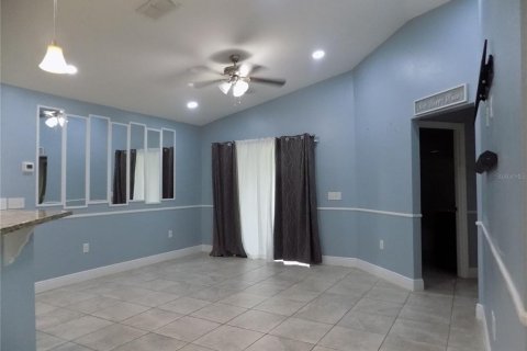 Casa en alquiler en Kissimmee, Florida, 4 dormitorios, 185.71 m2 № 1908622 - foto 10