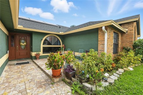 Casa en venta en Orlando, Florida, 4 dormitorios, 193.7 m2 № 1917595 - foto 5