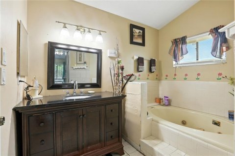 Casa en venta en Orlando, Florida, 4 dormitorios, 193.7 m2 № 1917595 - foto 23