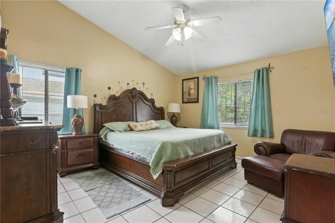 Casa en venta en Orlando, Florida, 4 dormitorios, 193.7 m2 № 1917595 - foto 18