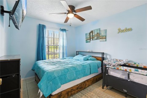 Casa en venta en Orlando, Florida, 4 dormitorios, 193.7 m2 № 1917595 - foto 30