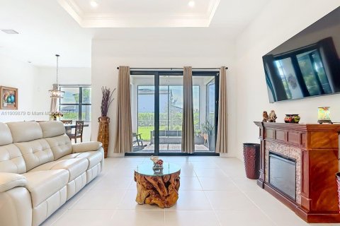 Купить виллу или дом в Аве Мария, Флорида 3 спальни, 157.19м2, № 1970402 - фото 14